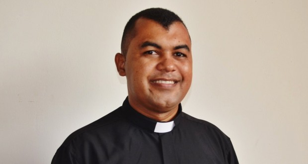 padre-edivaldo-2-620x330