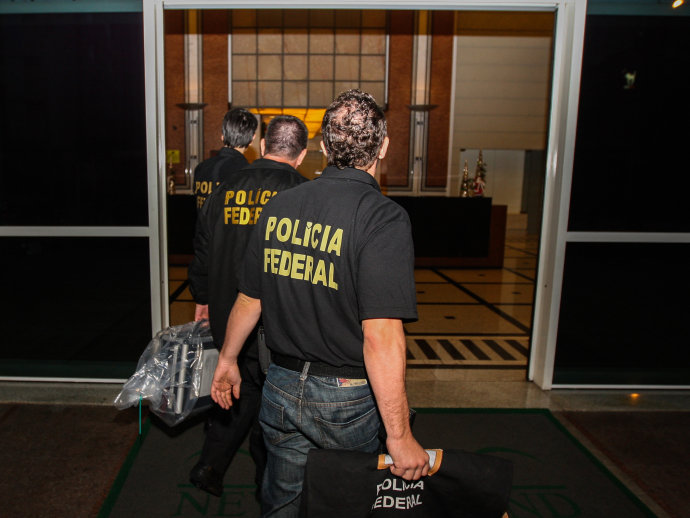 alx_brasil-operacao-lava-jato-20141114-007_original
