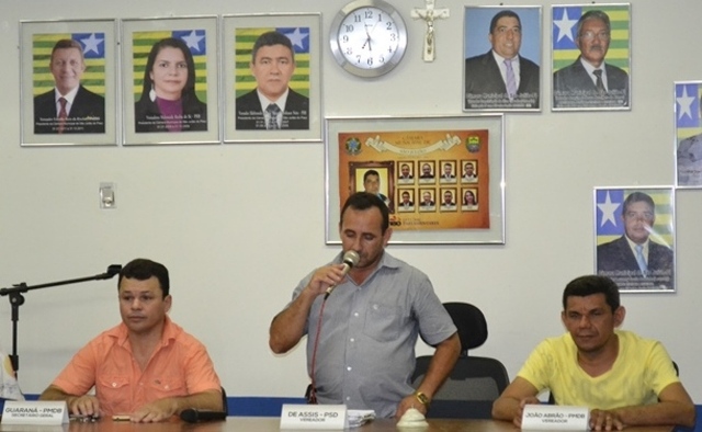 Câmara de São Julião recua de decisão pelo afastamento de Zé Neci e Francimar.
